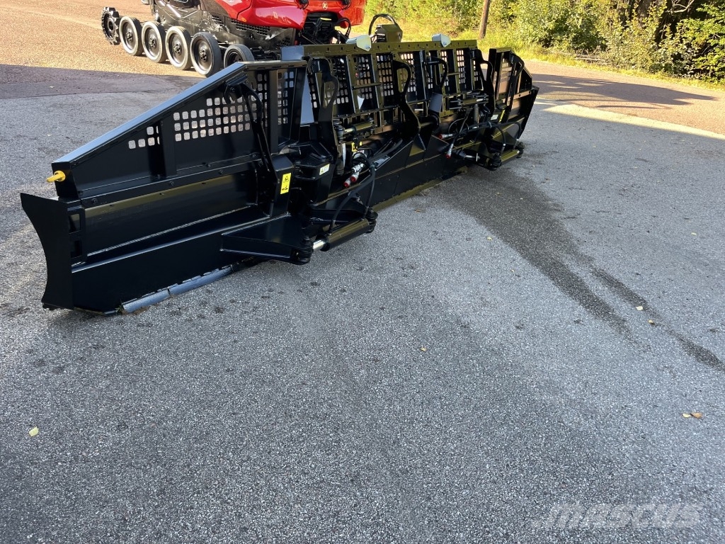 PistenBully 600 Polar (828) Pistmaskin / Pistmaskiner Muu kommunaaltehnika