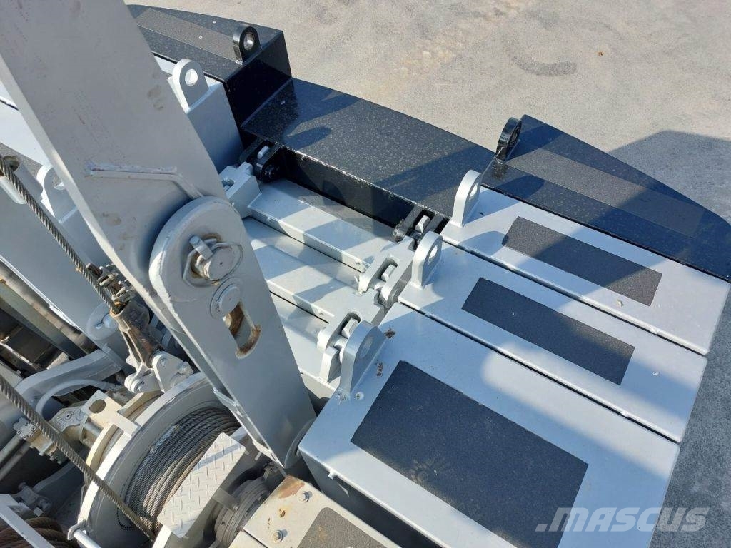 Kobelco MANITOWOC 12000.E Kāpurķēžu ceļamkrāni