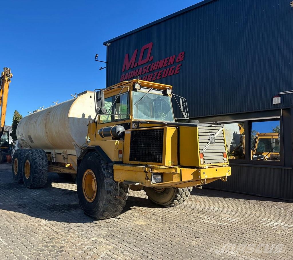 Volvo A 25 C Knik dumptrucks