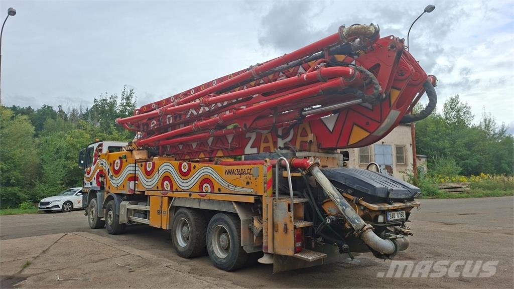 Mercedes-Benz ACTROS 4144 B 8X4 + PUTZMEISTER M46 Nákladní vozidlo bez nástavby