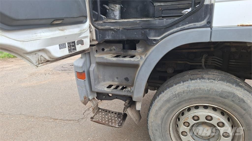 Mercedes-Benz ACTROS 4144 B 8X4 + PUTZMEISTER M46 Nákladní vozidlo bez nástavby