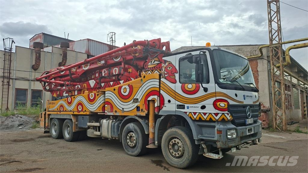 Mercedes-Benz ACTROS 4144 B 8X4 + PUTZMEISTER M46 Nákladní vozidlo bez nástavby