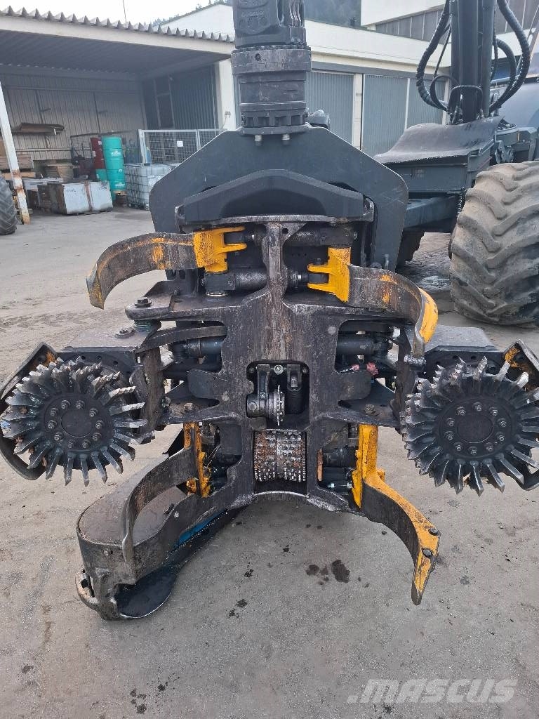 Ponsse Bear 8W Harvesters