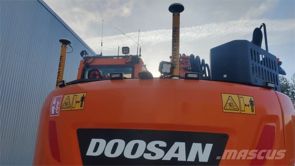 Doosan DX235LCR-5 Pelle sur chenilles
