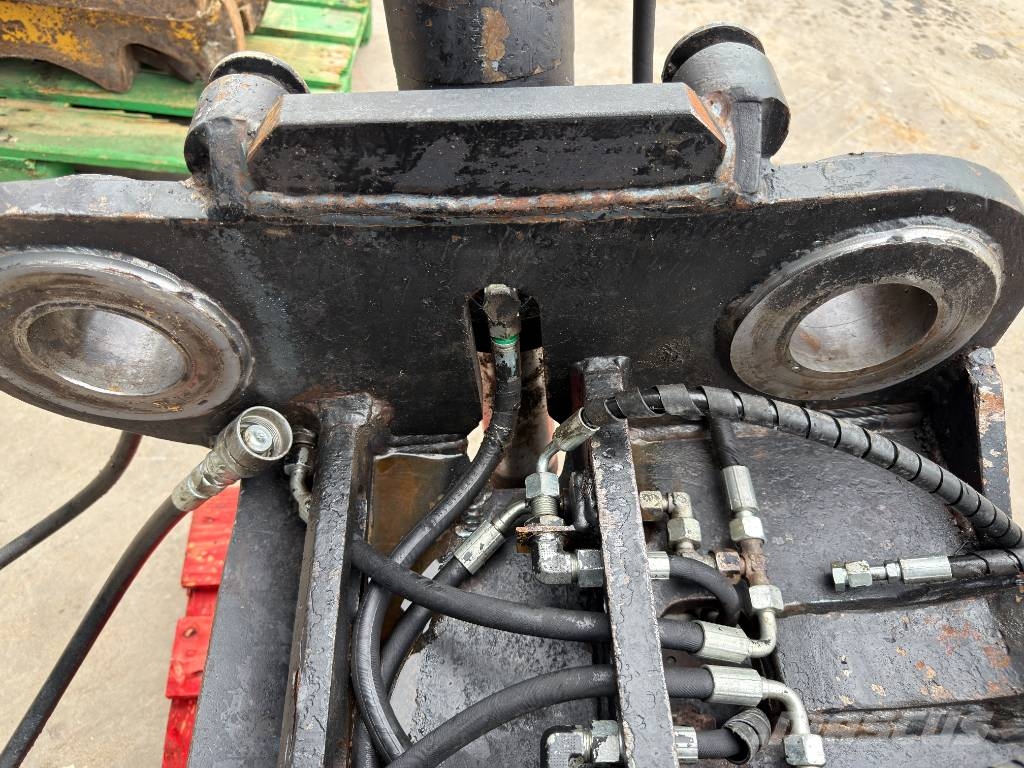 Verachtert CW40 Kantelkop / Kantelstuk / Tilting coupler / Sc Quick connectors