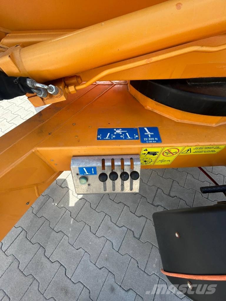 Dinolift 210 XT Ant priekabų montuojamos kėlimo platformos