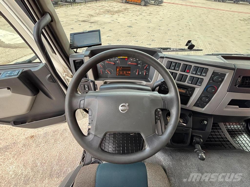 Volvo FL 280 4x2 BOX L=7571 mm Camiones con caja de remolque