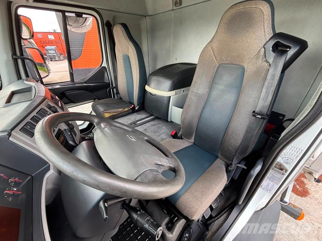 Volvo FL 280 4x2 BOX L=7571 mm Camiones con caja de remolque