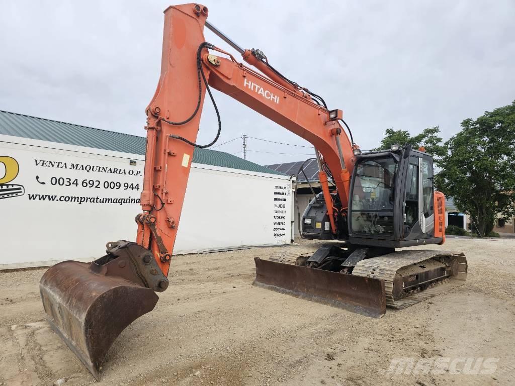 Hitachi ZX 135 US-3 Lánctalpas kotrók