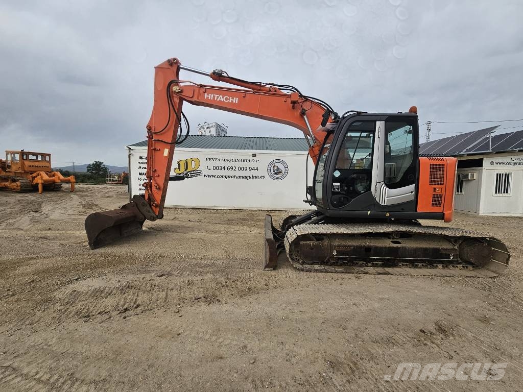 Hitachi ZX 135 US-3 Lánctalpas kotrók
