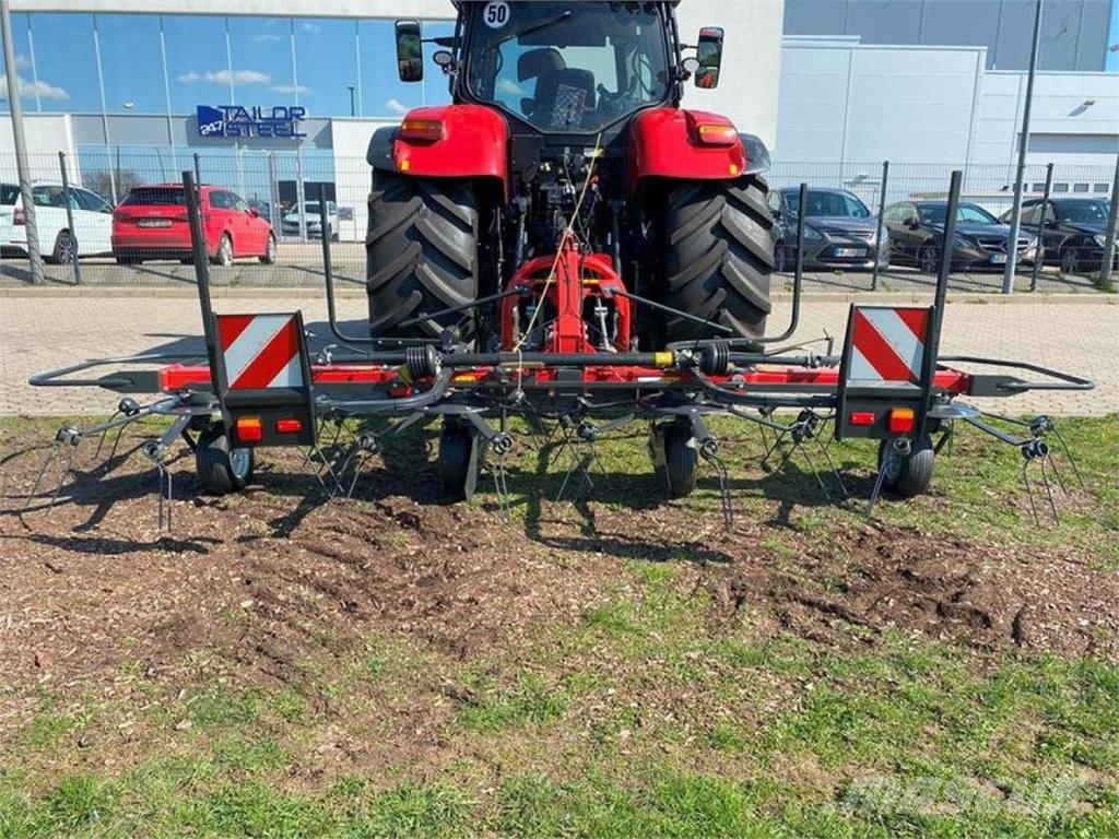 Vicon FANEX 524 耙與翻草機