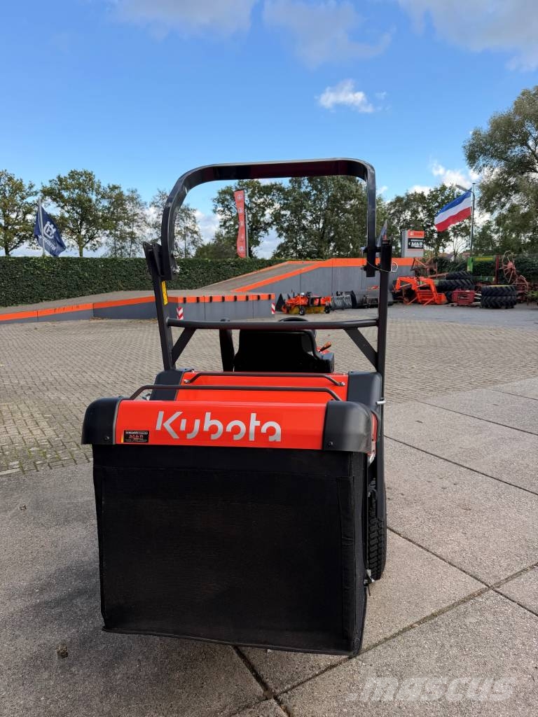 Kubota G231 Самоходные газонокосилки