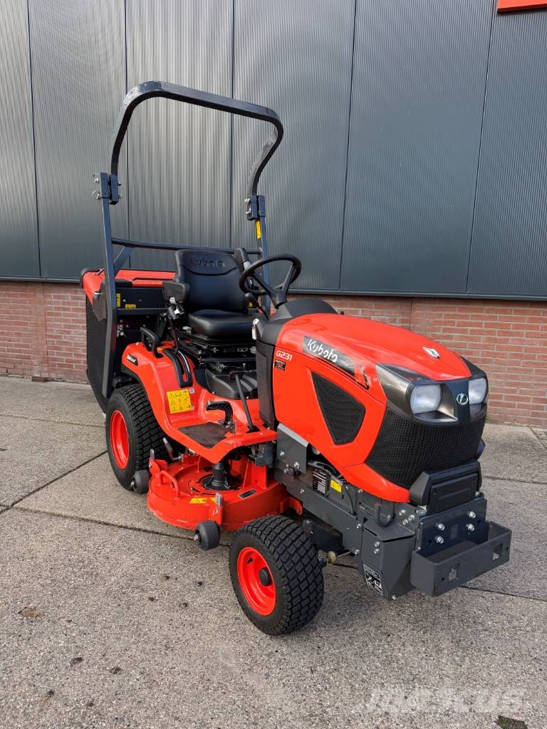 Kubota G231 Самоходные газонокосилки