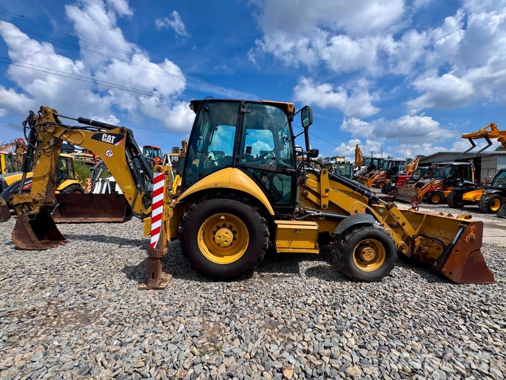 CAT 428 E Kaivurikuormaajat