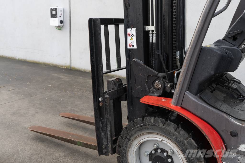 Manitou MI 35 D Diesel heftrucks
