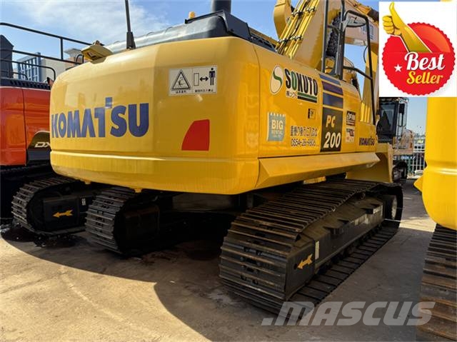 Komatsu PC 200 Bagri goseničarji