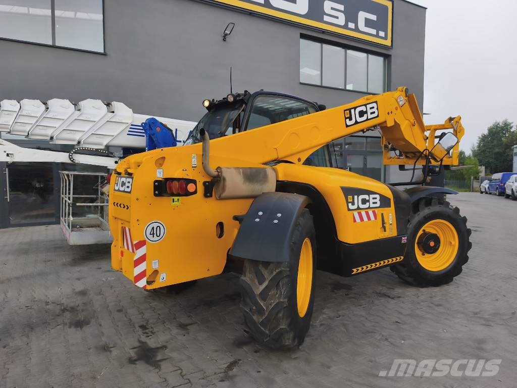 JCB 531-70 Agri Teleskopické manipulátory