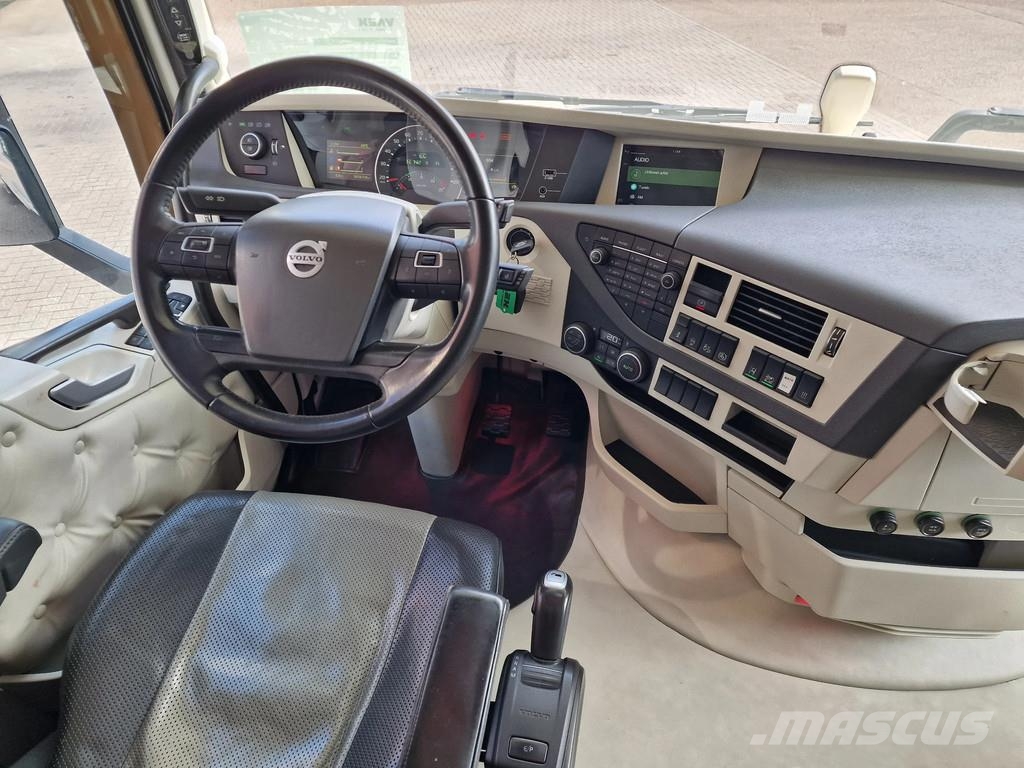 Volvo FH 13.500 Globetrotter XL 4x2 - Low deck - I Save Τράκτορες