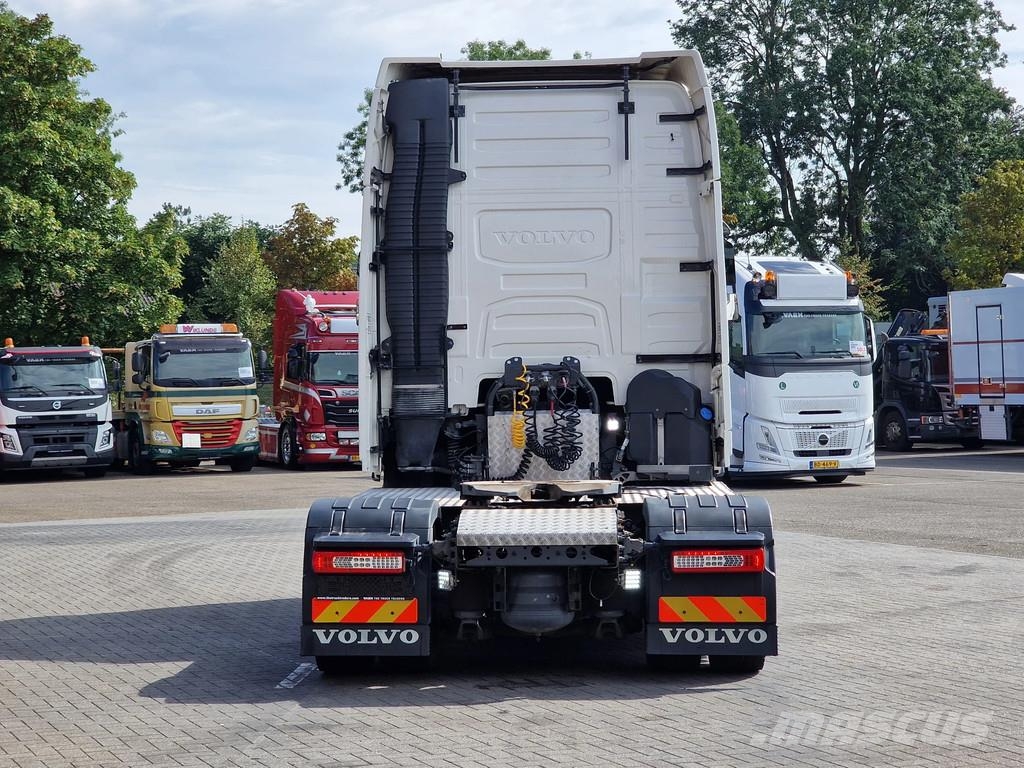 Volvo FH 13.500 Globetrotter XL 4x2 - Low deck - I Save Τράκτορες