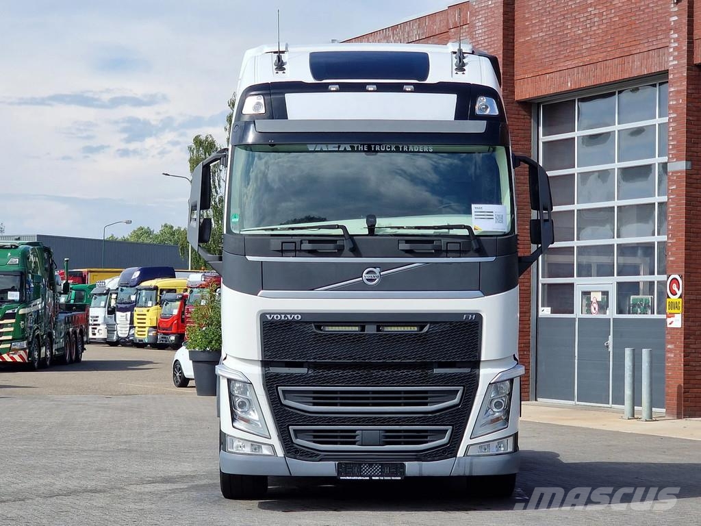 Volvo FH 13.500 Globetrotter XL 4x2 - Low deck - I Save Τράκτορες