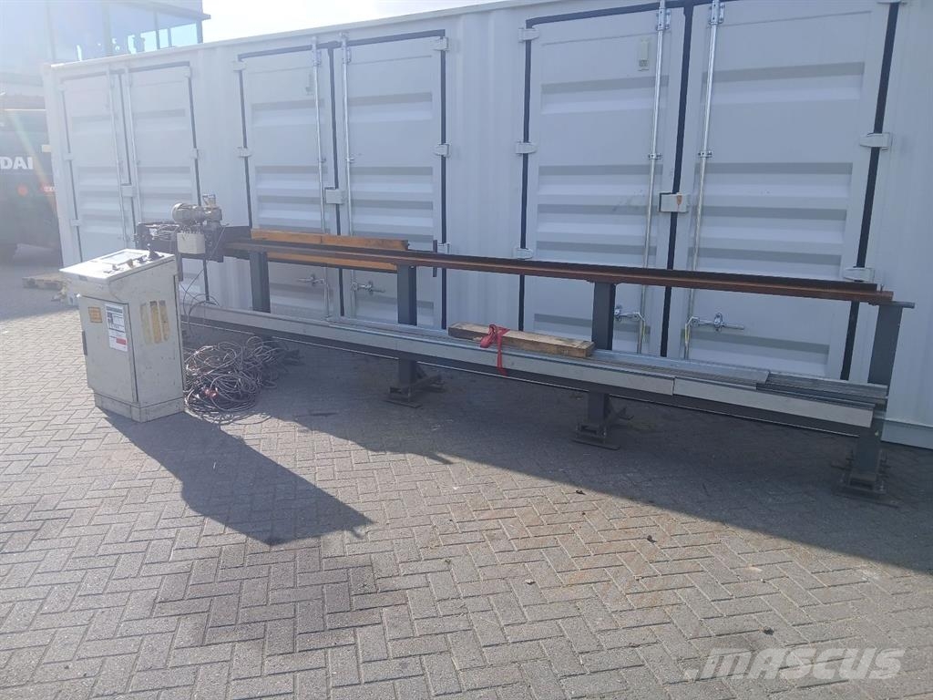 ICP Group - Length Stop Gauges/Sägesysteme/Aanvoer Transportna oprema