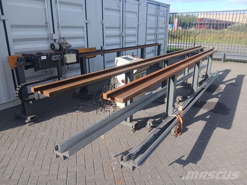 ICP Group - Length Stop Gauges/Sägesysteme/Aanvoer Transportna oprema