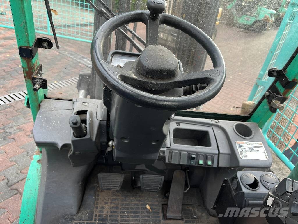 Mitsubishi FD20NT V-4207 IO Dizelski viličari