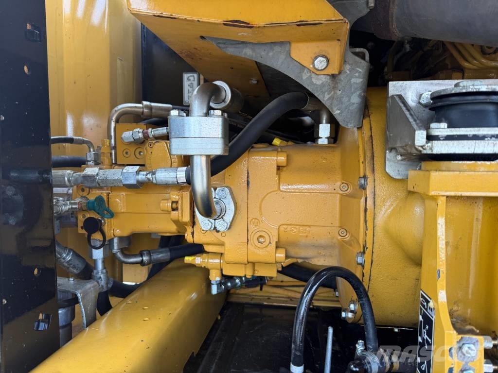 CAT M 316 D OQ70/55 SW Klima Excavadoras de ruedas
