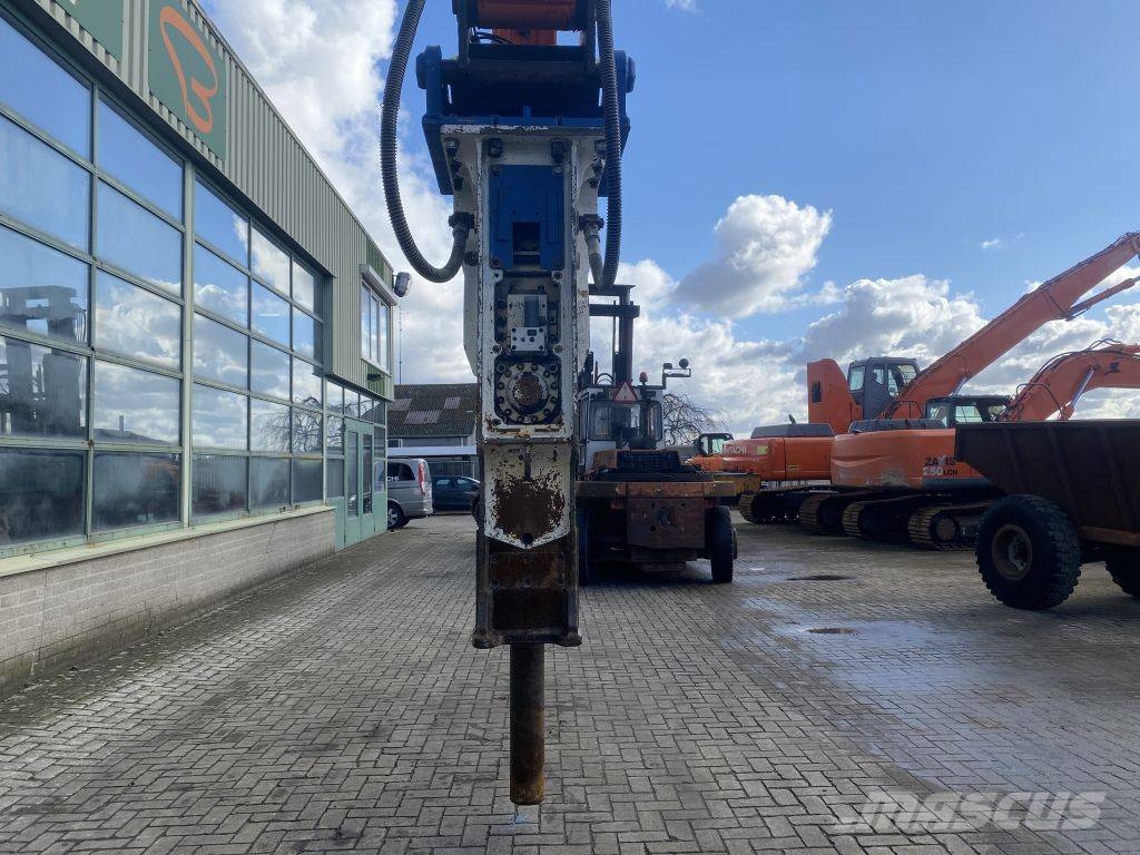 Komac TOR42S مطارق / كسارات