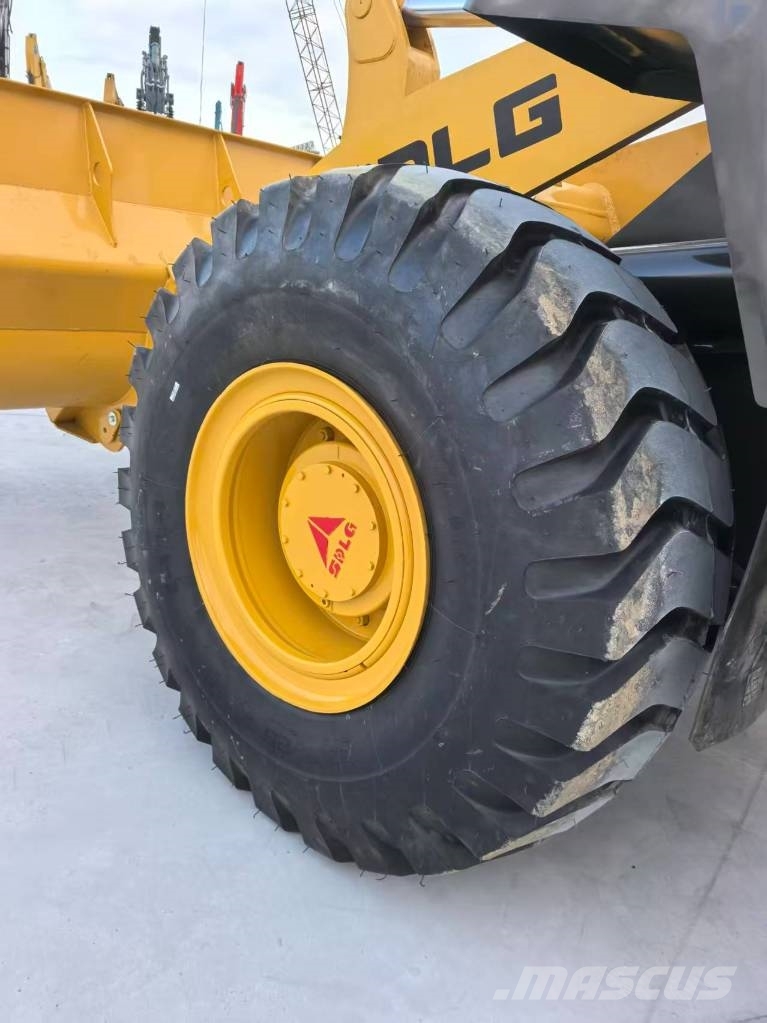 SDLG LG 956 Wheel loaders