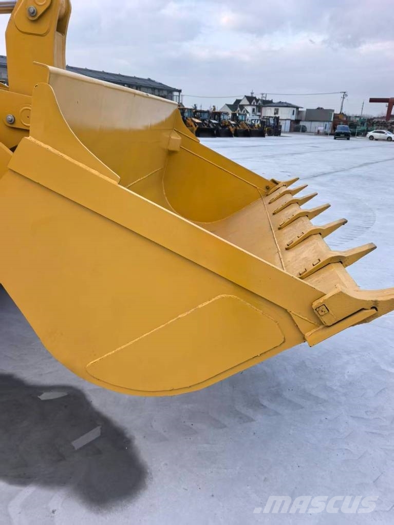 SDLG LG 956 Wheel loaders