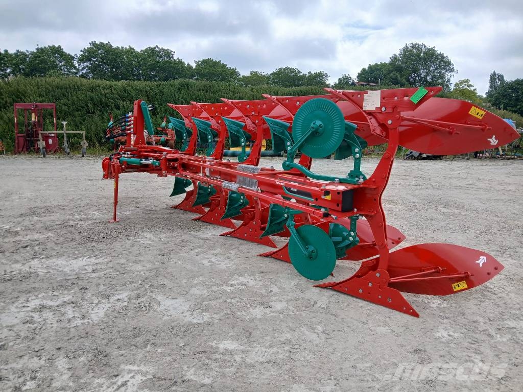 Kverneland 3300 B Variomat Wentelploegen