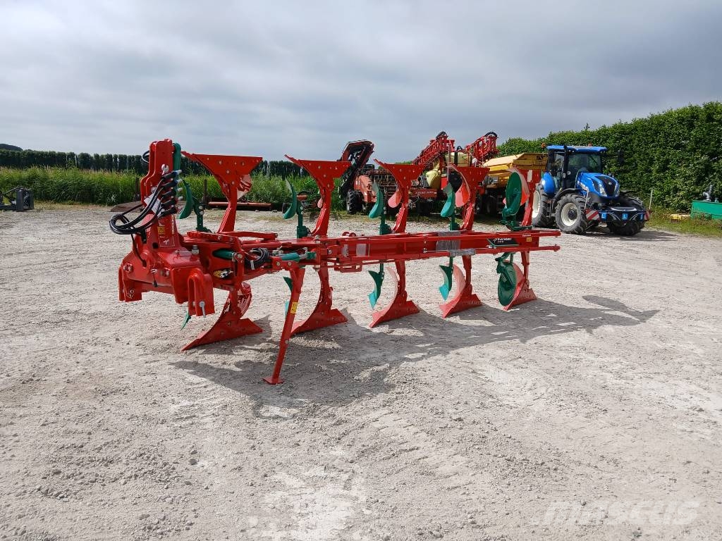 Kverneland 3300 B Variomat Wentelploegen
