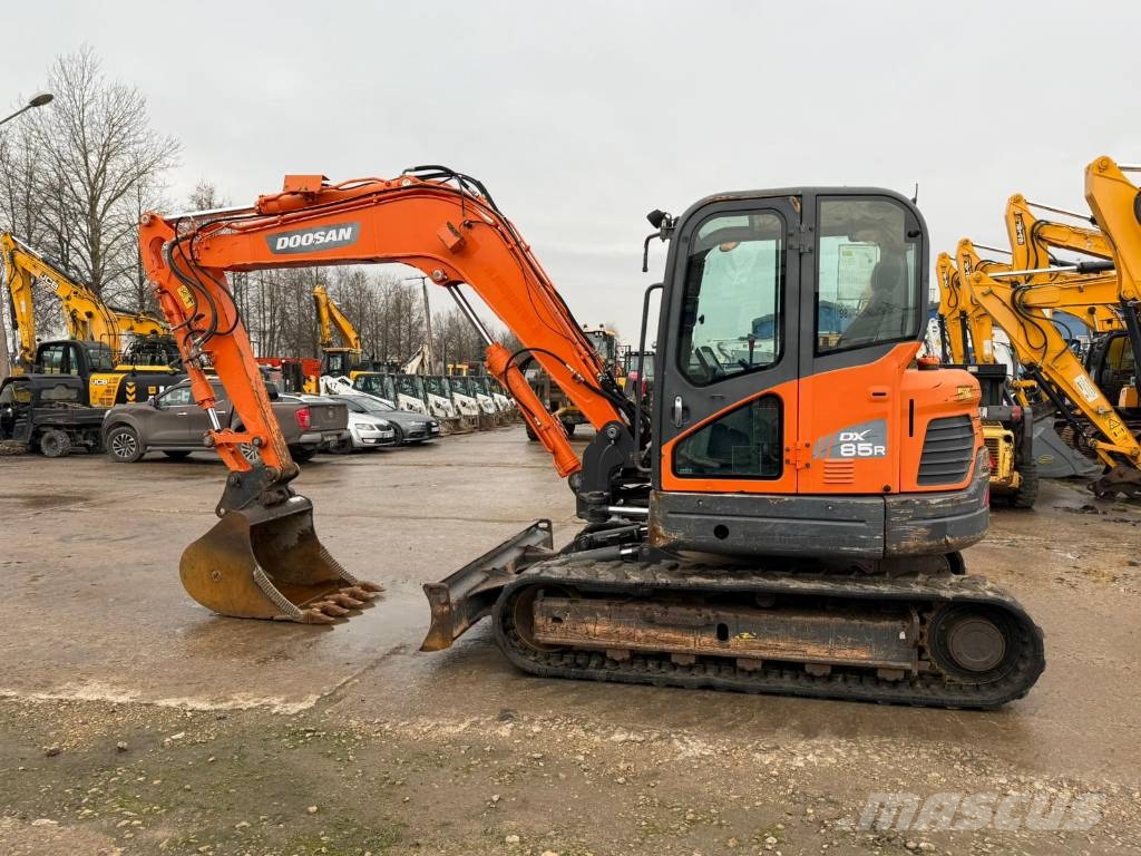 Doosan DX 85 R Midigraafmachines 7t - 12t