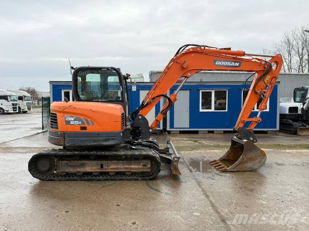 Doosan DX 85 R Midigraafmachines 7t - 12t
