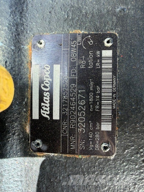 Atlas Copco BOOMER XE 3 HYDRAULIC PUMP 3 PCS COMPLET Комплектуючі і запасні частини для бурових установок