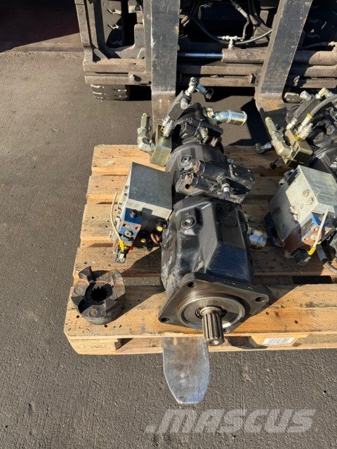 Atlas Copco BOOMER XE 3 HYDRAULIC PUMP 3 PCS COMPLET Комплектуючі і запасні частини для бурових установок