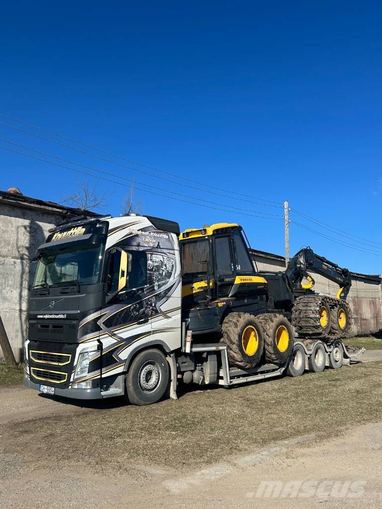 Volvo FH 500 Kamioni za prijevoz šumskih strojeva