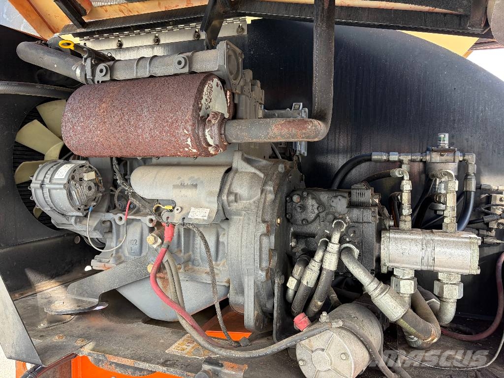 JLG 460 SJ 16m Diesel 4x4 Teleskop-Arbeitsbühne Teleskopiskie pacēlāji