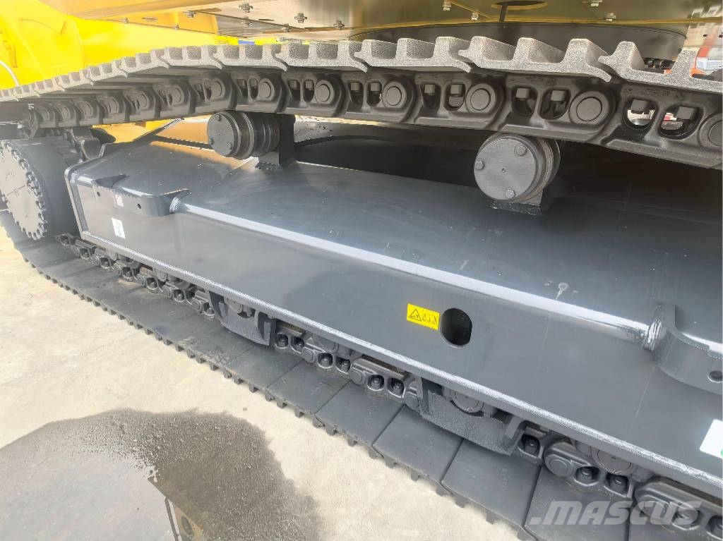 Komatsu PC360-11MO حفارات زحافة