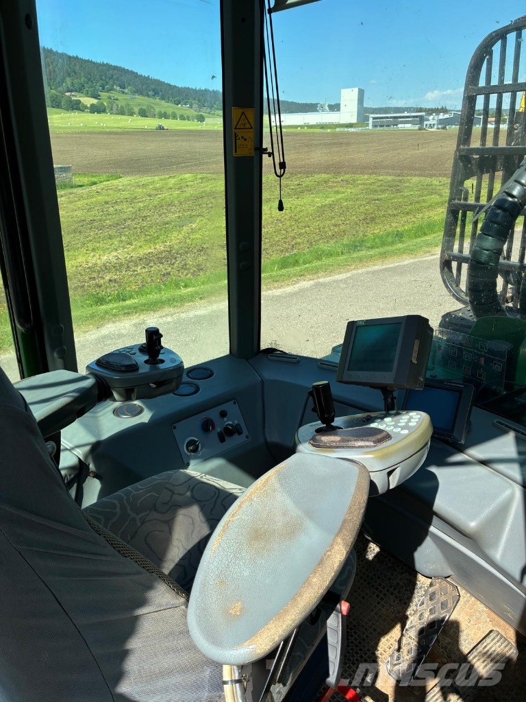 John Deere 1110 D Porteur