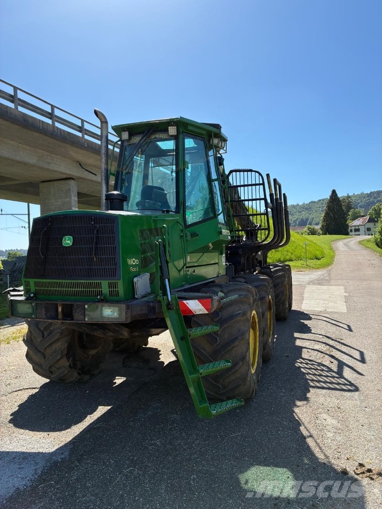 John Deere 1110 D Porteur