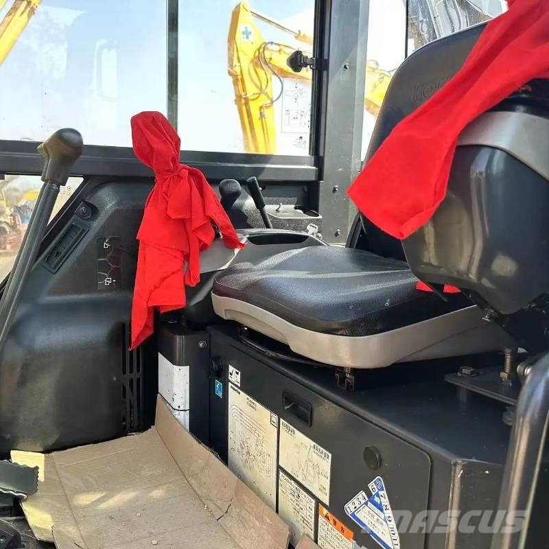 Komatsu PC 40 MR Mini bagri <7t