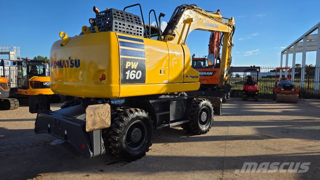 Komatsu PW 160-11 حفارات بعجل
