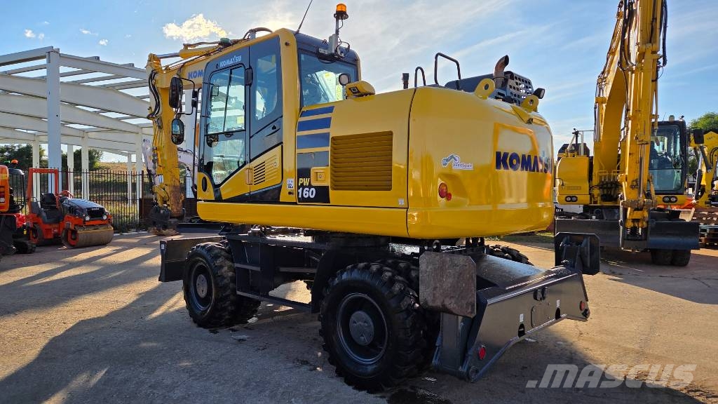 Komatsu PW 160-11 حفارات بعجل