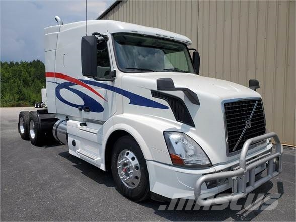 Volvo VNL64T630 Tegljači