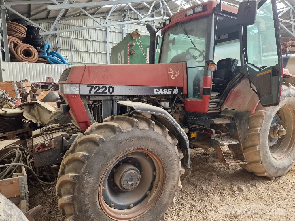 Case IH 7220 Traktori