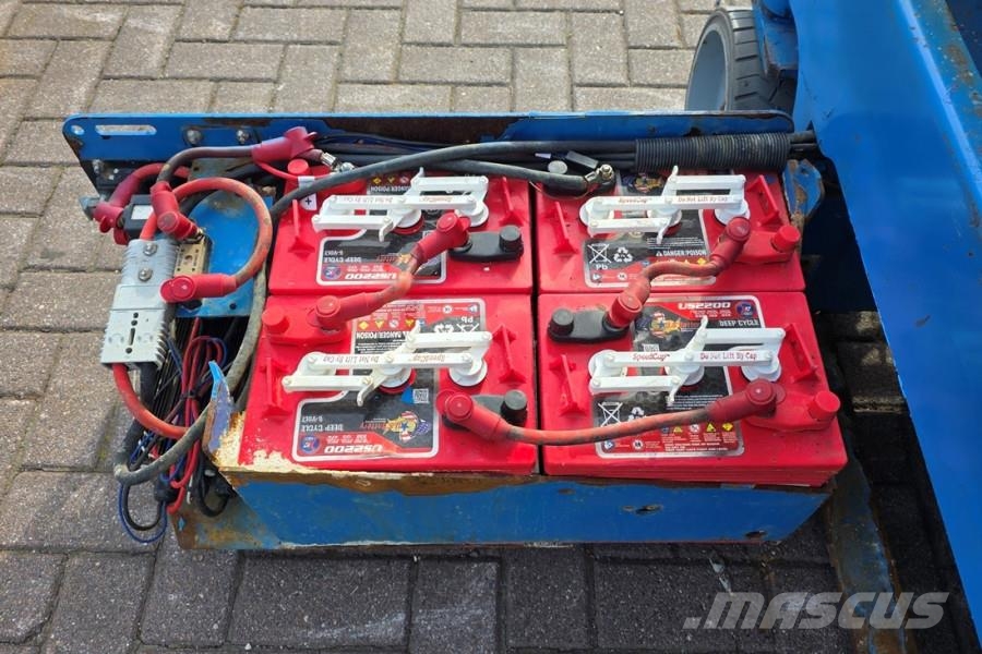 Genie GS1932 Electric, Working Height 7.8 m, 227kg Capac Schaarhoogwerkers