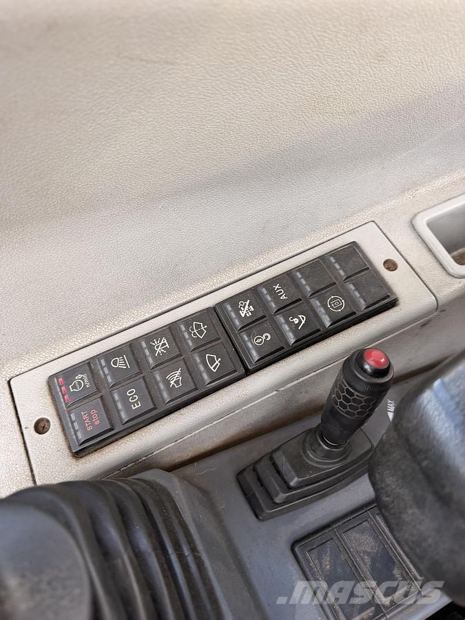 Sany SY80 特种挖掘机