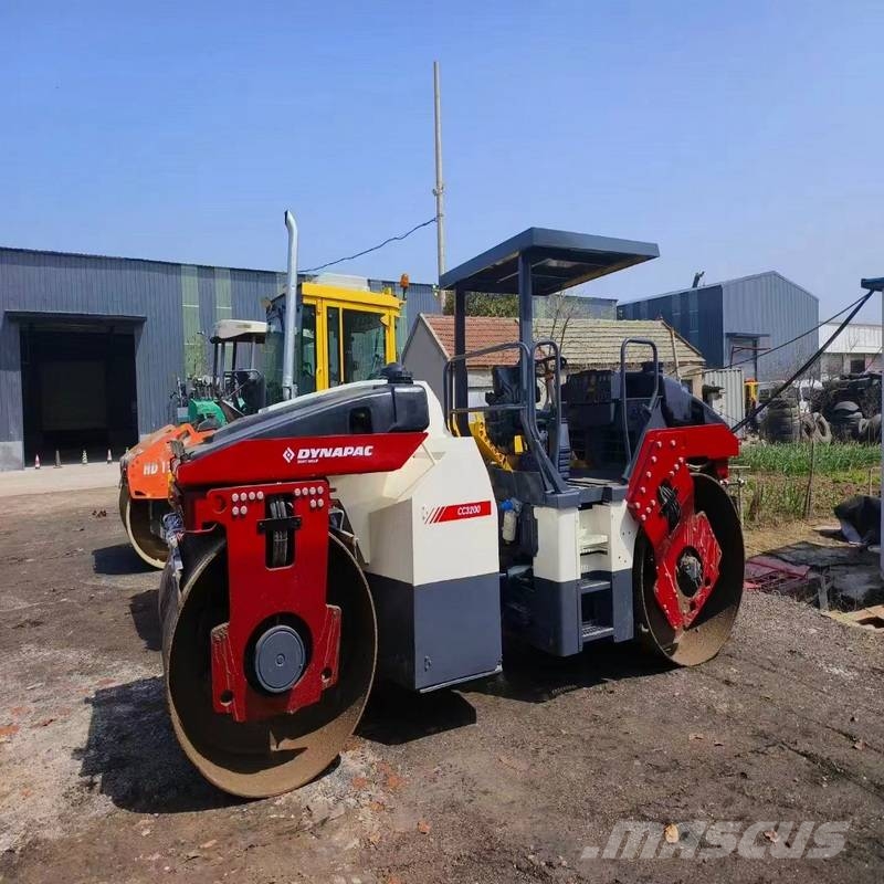 Hamm HD128 Котки тротуарні
